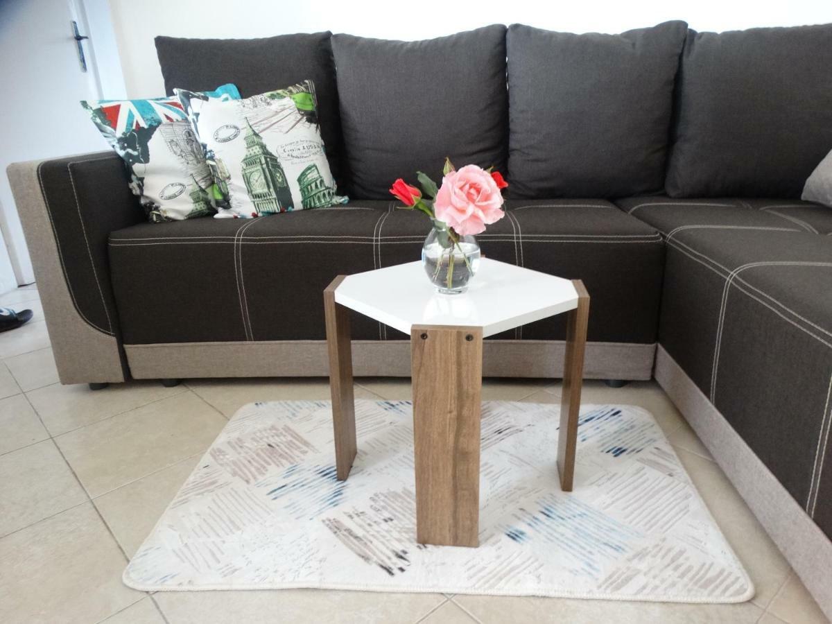 Apartman Zorana Бар Экстерьер фото
